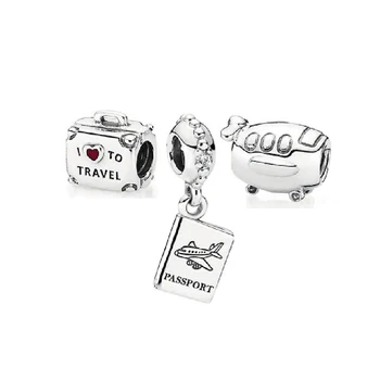 2020 New Exquisite Passport, Travel Suitcase, Aeroplane Charm, Fashion Jewelry To Give Wife A Romantic Wedding Anniversary Gift
2020 New Exquisite Passport, Travel Suitcase, Aeroplane Charm, Fashion Jewelry To Give Wife A Romantic Wedding Anniversary Gift