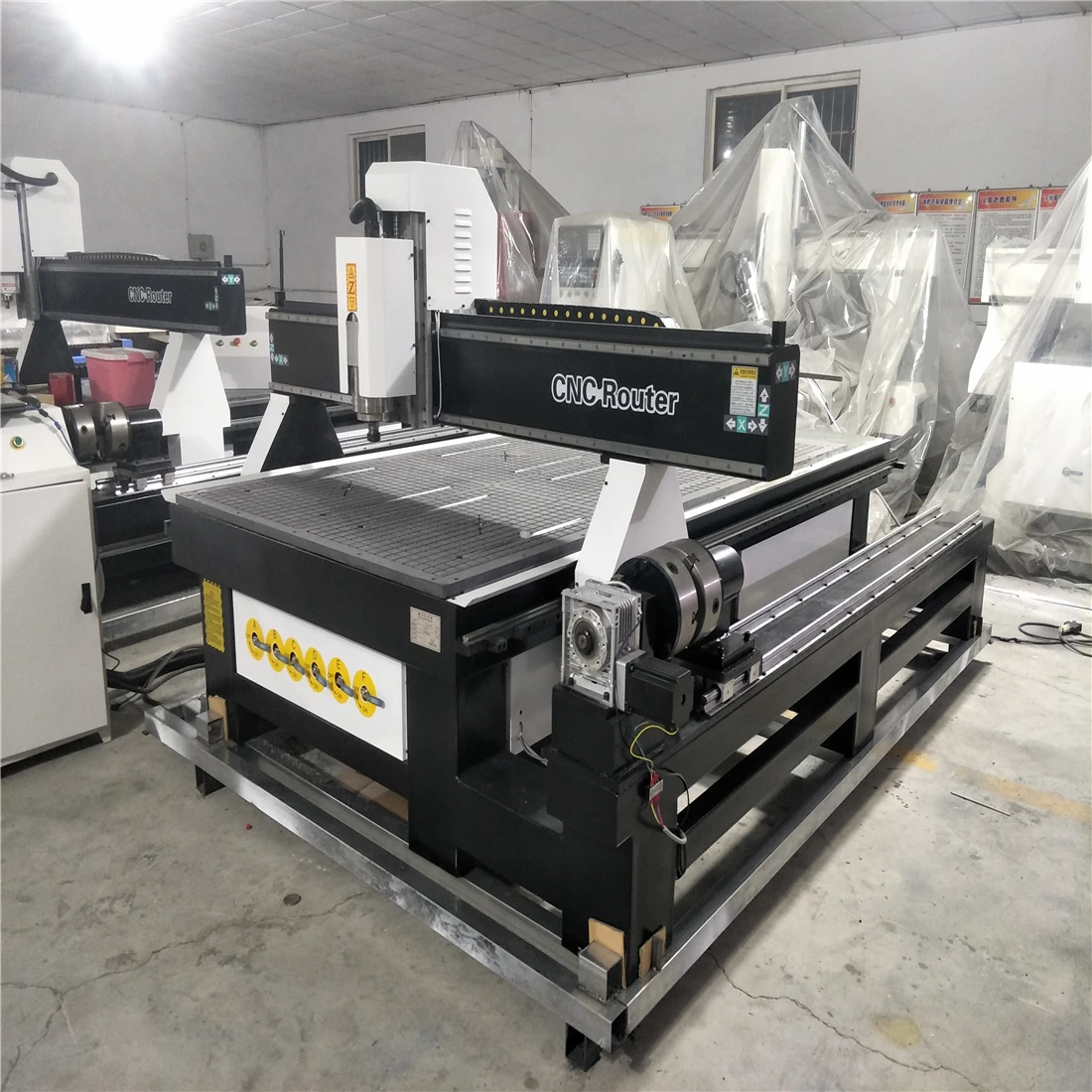 Деревянный роутер 3d cnc с боковым вращением 1325, 4-осевой деревообрабатывающий станок cnc для изготовления мебели, спальни по хорошей цене
Деревянный роутер 3d cnc с боковым вращением 1325, 4-осевой деревообрабатывающий станок cnc для изготовления мебели, спальни по хорошей цене