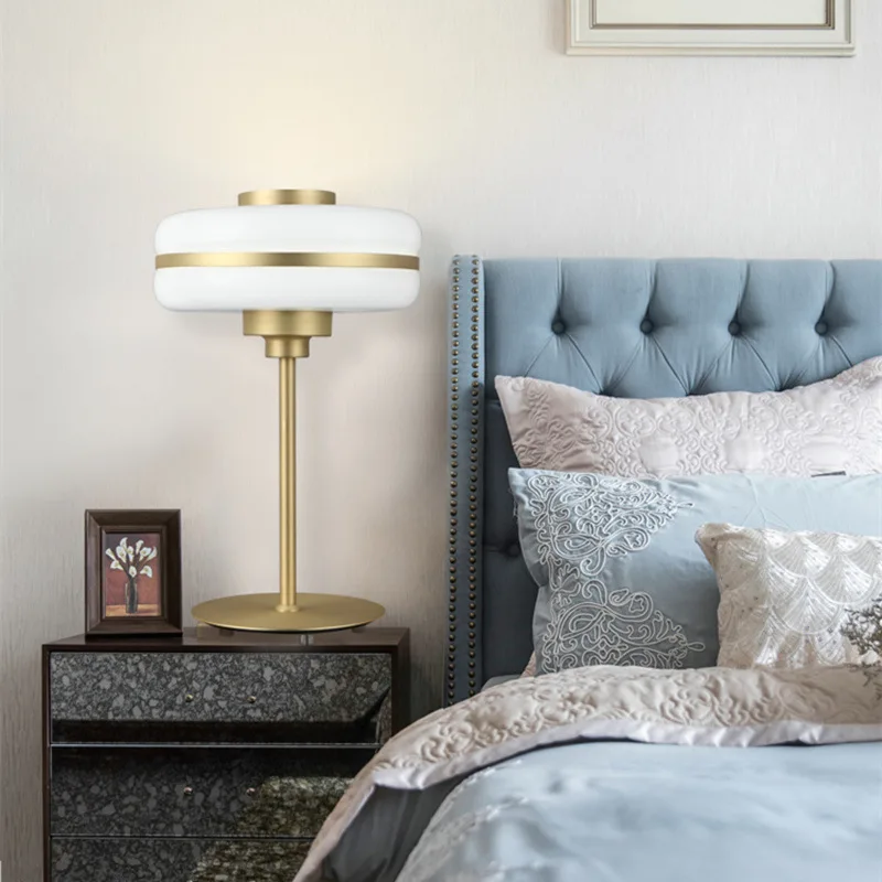 Modern Concise Metal Round Wheel Glass Personality Platform Lamps And Lanterns Continuous System Luxurious Designer A Living
Modern Concise Metal Round Wheel Glass Personality Platform Lamps And Lanterns Continuous System Luxurious Designer A Living