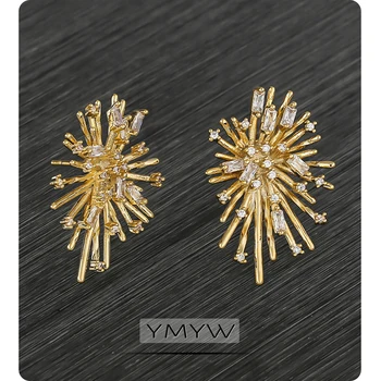 YMYW Fireworks Flower Cubic Zirconia Stud Earrings Golden Jewelry Christams Gift Luxury Charm Copper Fashion Earrings for Women
YMYW Fireworks Flower Cubic Zirconia Stud Earrings Golden Jewelry Christams Gift Luxury Charm Copper Fashion Earrings for Women