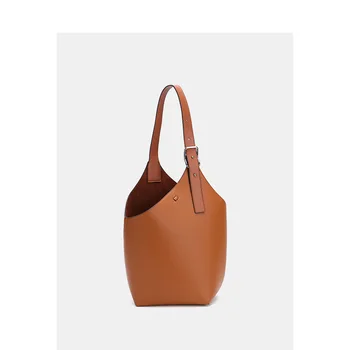 2019 High Quality Simple Large Capacity Collision Color Commuting Bag Single Shoulder Bag
2019 High Quality Simple Large Capacity Collision Color Commuting Bag Single Shoulder Bag