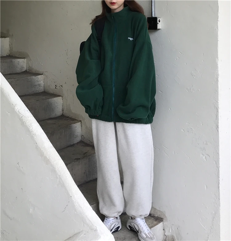 1 (22)