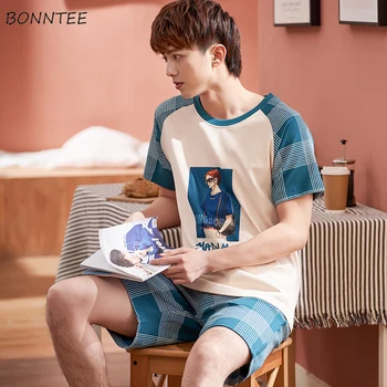 Pajama Sets Men Summer Nightgown Patchwork Plaid Clothes Lounge Mens Breathable Loose Clothing Sleepwear Male Large Size 3XL New
Pajama Sets Men Summer Nightgown Patchwork Plaid Clothes Lounge Mens Breathable Loose Clothing Sleepwear Male Large Size 3XL New