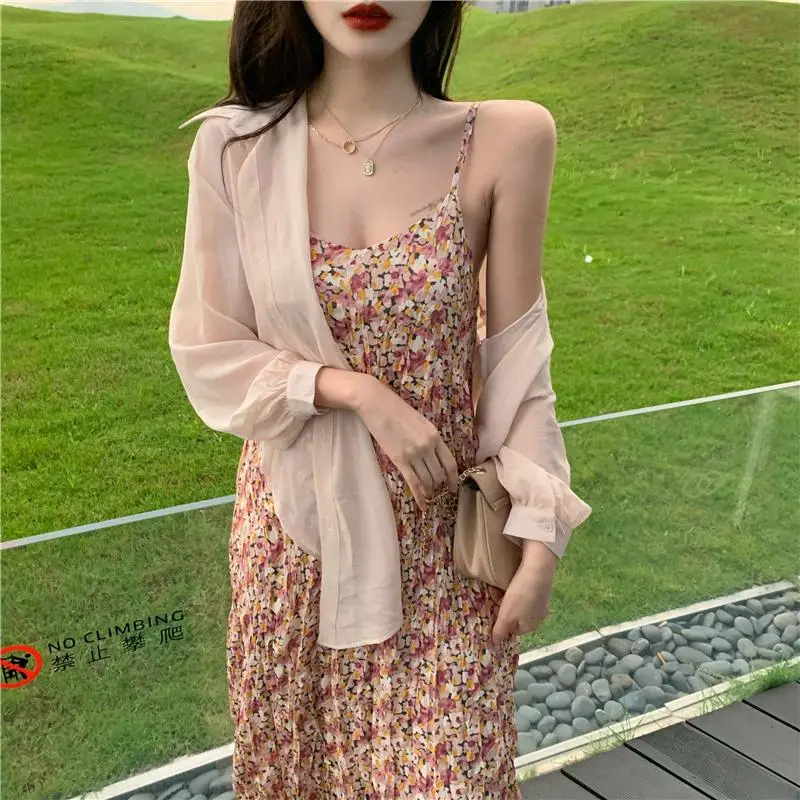 ZOSOL Sexy Sun Protection Suit Slim Medium-Length Floral Strap Dress Set Two-Piece Set
ZOSOL Sexy Sun Protection Suit Slim Medium-Length Floral Strap Dress Set Two-Piece Set