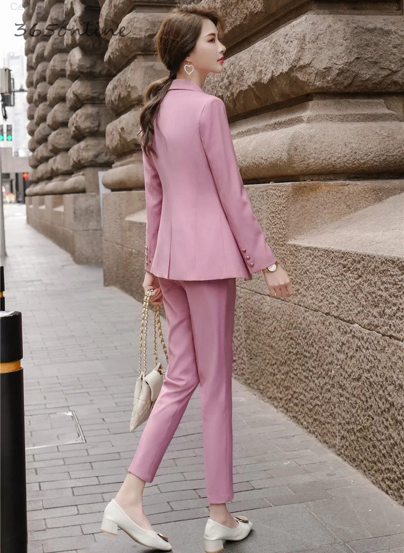 Novelty Pink 2020 Spring Autumn Formal Uniform Designs Pantsuits with Pencil Pants and Jackets Coat for Ladies Work Wear Blazers
Novelty Pink 2020 Spring Autumn Formal Uniform Designs Pantsuits with Pencil Pants and Jackets Coat for Ladies Work Wear Blazers