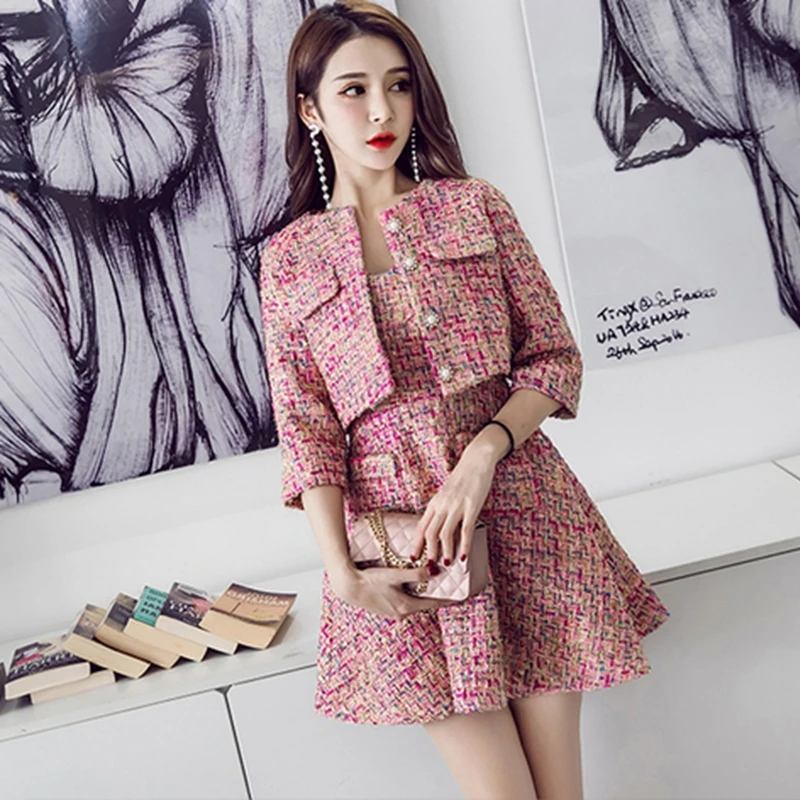 2019 Autumn Winter Runway Tweed 2 Piece Set Women Short Jacket Coat +Mini Tank Wool Blend skirt Suits Office Female Sets
2019 Autumn Winter Runway Tweed 2 Piece Set Women Short Jacket Coat +Mini Tank Wool Blend skirt Suits Office Female Sets