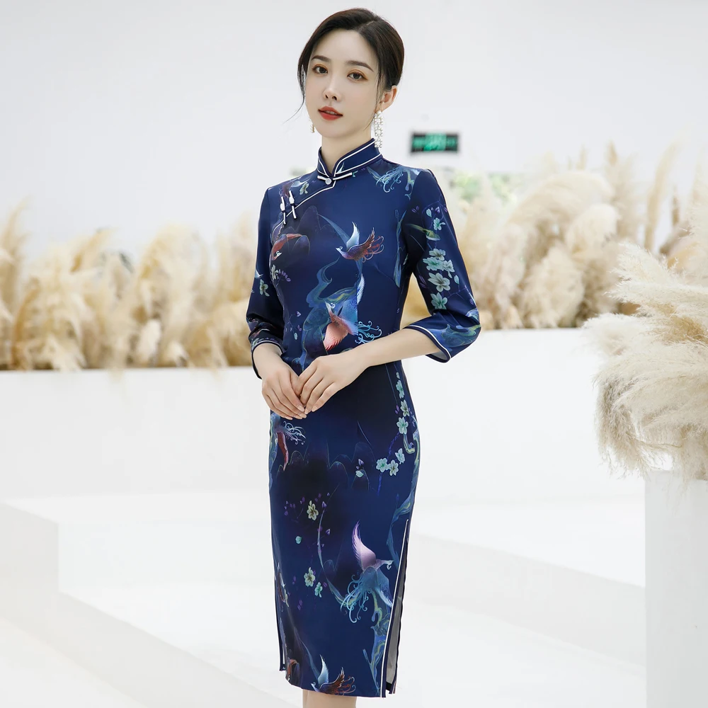 Slim half Sleeve Side seam split Cheongsam Spring Summer Female Retro Qipao dress
Slim half Sleeve Side seam split Cheongsam Spring Summer Female Retro Qipao dress