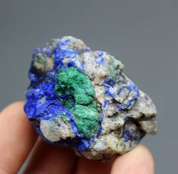 47g Natural Azurite and malachite symbiotic mineral specimen crystal teaching specimen Healing crystal Free shipping
47g Natural Azurite and malachite symbiotic mineral specimen crystal teaching specimen Healing crystal Free shipping
