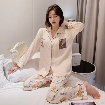 Pajamas Female Autumn Ice Silk Long-sleeved Two-piece Digital Printing Fashion Letter Home Service Suit Dormir Tops Homewear New
Pajamas Female Autumn Ice Silk Long-sleeved Two-piece Digital Printing Fashion Letter Home Service Suit Dormir Tops Homewear New