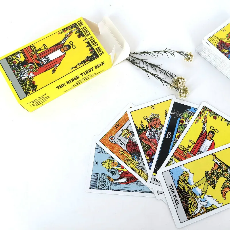2019 English version smith-waite tarot deck old-fashioned color centennial game board game Rider Wait Tarot witch card
2019 English version smith-waite tarot deck old-fashioned color centennial game board game Rider Wait Tarot witch card