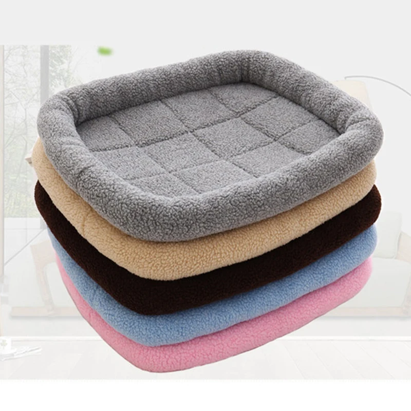 Warm Soft Pet Nest Sofa Dog Mat Lamb Down Bed Suitable for Cat and Dog Recliner Best Selling Pet Supplies Collapsible Washable
Warm Soft Pet Nest Sofa Dog Mat Lamb Down Bed Suitable for Cat and Dog Recliner Best Selling Pet Supplies Collapsible Washable