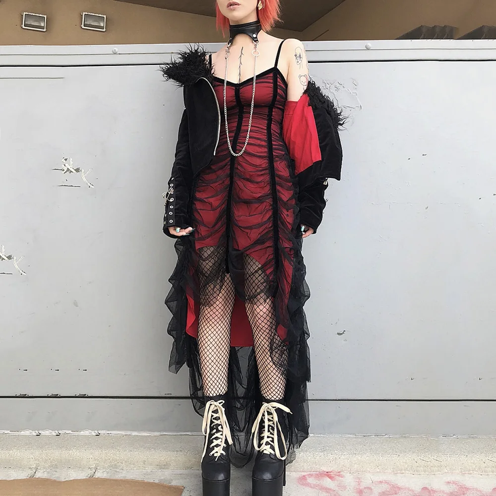 Sexy Strap Mesh Gothic Dress Women Halloween Red Black Patchwork Pleated Fashion Designer Summer Goth Long Dresses 2020 
Sexy Strap Mesh Gothic Dress Women Halloween Red Black Patchwork Pleated Fashion Designer Summer Goth Long Dresses 2020