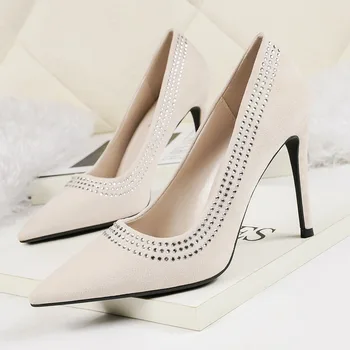 2020 spring new high heel women fashion simple solid color rhinestone decorative pointed toe suede comfortable high heels
2020 spring new high heel women fashion simple solid color rhinestone decorative pointed toe suede comfortable high heels