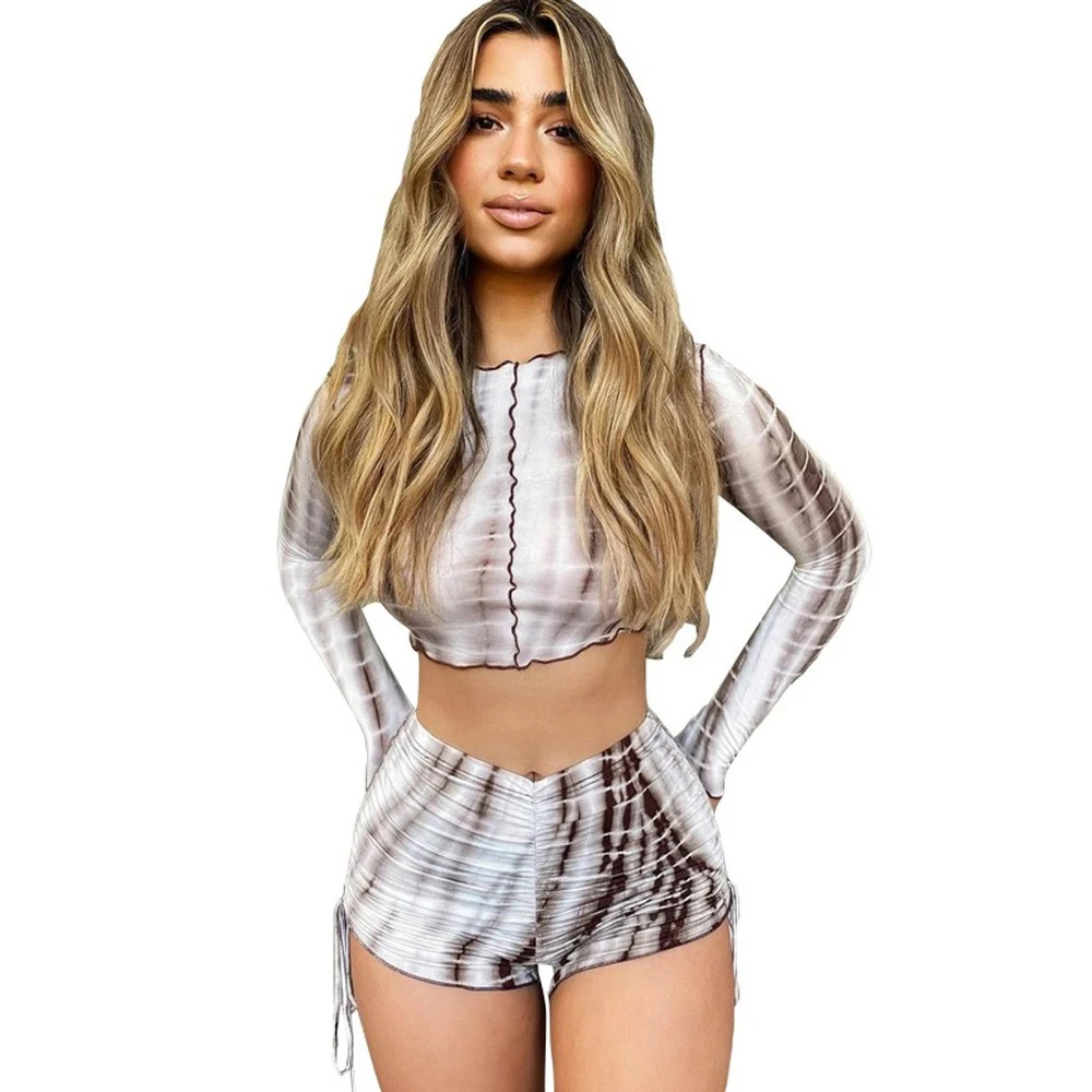 Long Sleeve Round Neck Two Piece Set Women Printed Folds 2 Piece Set Women High Waist Khaki Shorts Autumn 2020 Casual Outfit
Long Sleeve Round Neck Two Piece Set Women Printed Folds 2 Piece Set Women High Waist Khaki Shorts Autumn 2020 Casual Outfit