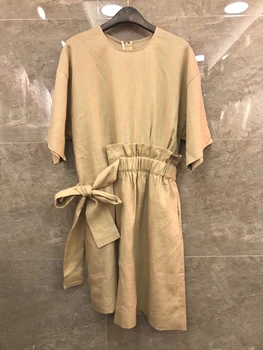 2020 Spring and Summer New Women's round Neck Waist Irregular Pleated Stitching Knotted Lace-up Dress 702
2020 Spring and Summer New Women's round Neck Waist Irregular Pleated Stitching Knotted Lace-up Dress 702