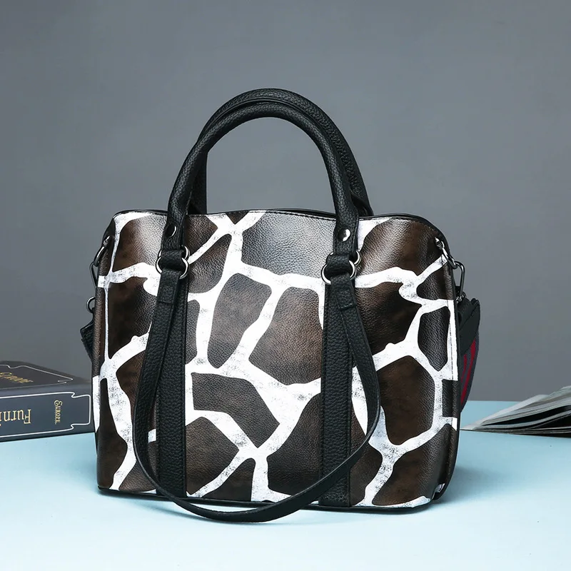 Wild Leopord Pattern WOMEN'S Bag 2018 New Style Trend Europe And America Handbag Simple Glorious WOMEN'S Shoulder Bag
Wild Leopord Pattern WOMEN'S Bag 2018 New Style Trend Europe And America Handbag Simple Glorious WOMEN'S Shoulder Bag