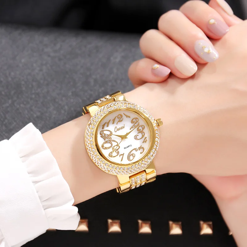 Fashion Large Dial Watch for Women Gold Diamond Ladies Watch New Luxury Designer Silver Brand Wrist Watches Loyal Present
Fashion Large Dial Watch for Women Gold Diamond Ladies Watch New Luxury Designer Silver Brand Wrist Watches Loyal Present