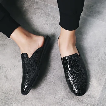 Men Sandals 2019 summer half slippers men shoes Mule Leather beach sandals causal lazy slip-on men slides flip flops Moccasins
Men Sandals 2019 summer half slippers men shoes Mule Leather beach sandals causal lazy slip-on men slides flip flops Moccasins