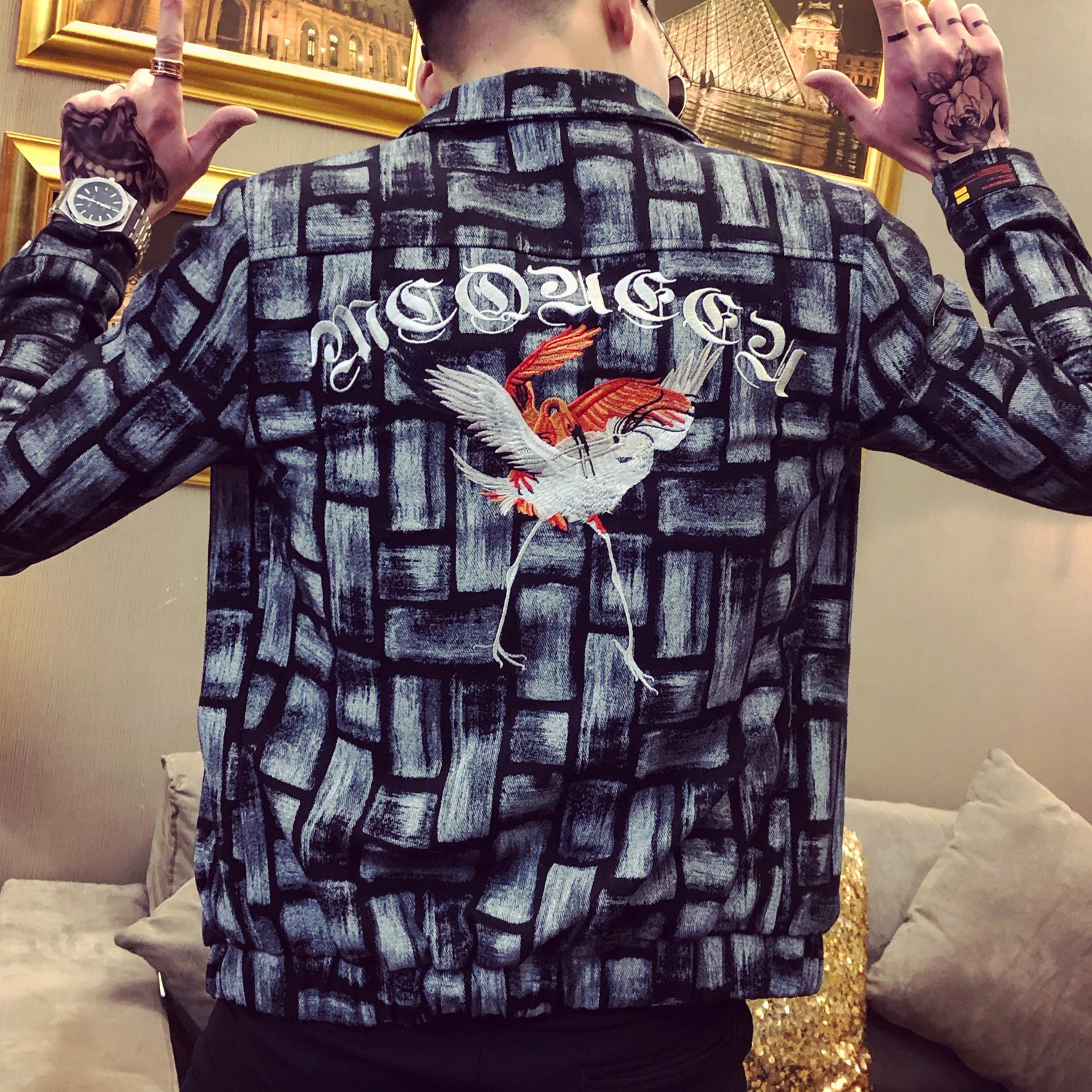 Jacket Men Embroidery Fashion Personality Print Jacket Men 2020 Spring Jacket Loose Bomber Jacket Casual Hip Hop Baseball Collar
Jacket Men Embroidery Fashion Personality Print Jacket Men 2020 Spring Jacket Loose Bomber Jacket Casual Hip Hop Baseball Collar