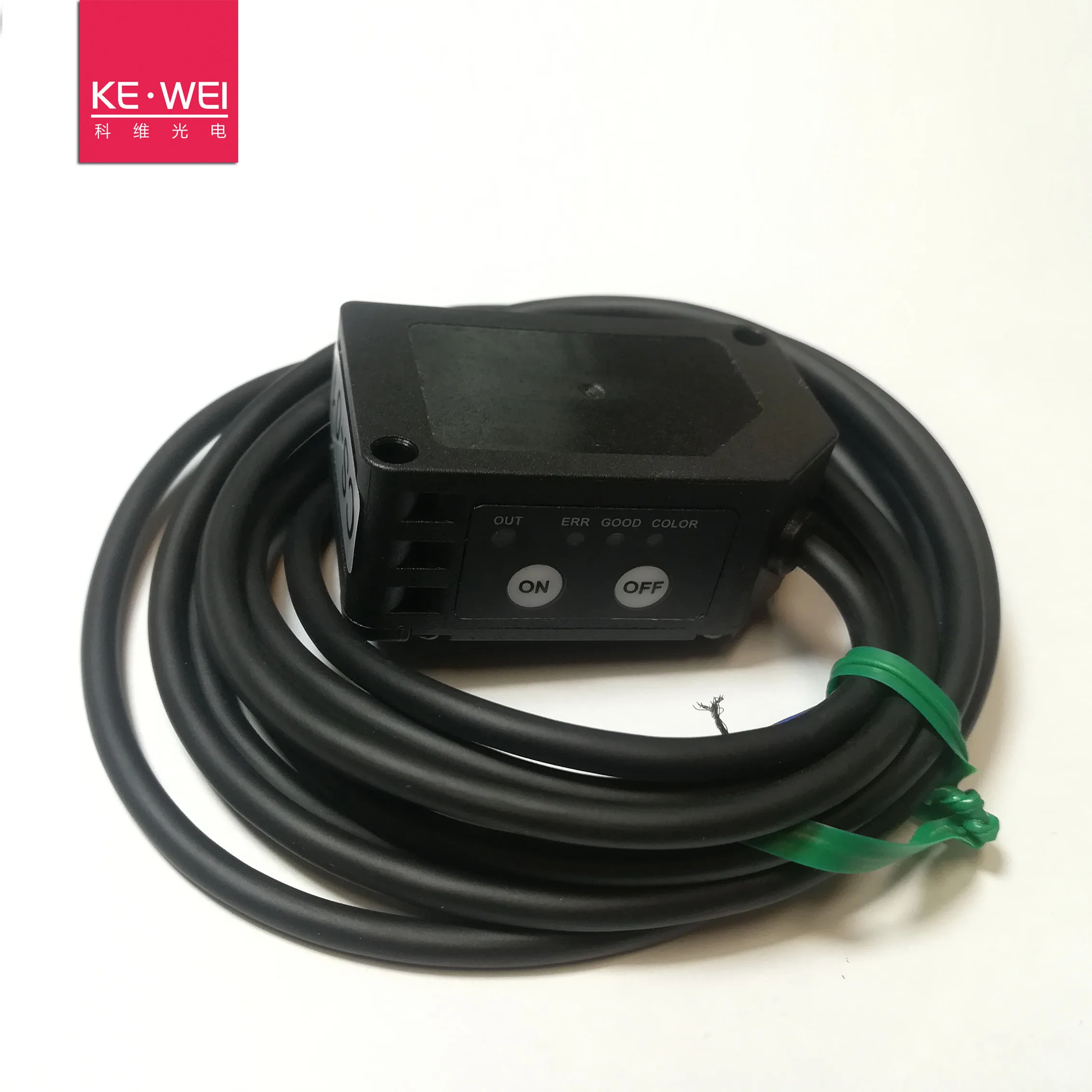 Covey color sensor photoelectric eye CS-01 button teaching is simple and easy to use and stable recognition of any color
Covey color sensor photoelectric eye CS-01 button teaching is simple and easy to use and stable recognition of any color