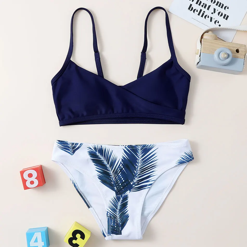 Tropical Leaf Print Girl Swimsuit Kids Two Piece Children's Swimwear 7-14 Years Teen Girl Bikini Set Bathing Suit Beachwear 2022
Tropical Leaf Print Girl Swimsuit Kids Two Piece Children's Swimwear 7-14 Years Teen Girl Bikini Set Bathing Suit Beachwear 2022