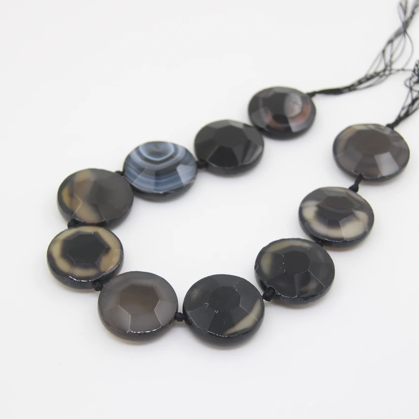 Natural Black White Lace Agates Nugget,Flat Round Coins Shape Slabs Striped Stone,For Pendant Necklaces Bracelet Jewelry Making
Natural Black White Lace Agates Nugget,Flat Round Coins Shape Slabs Striped Stone,For Pendant Necklaces Bracelet Jewelry Making
