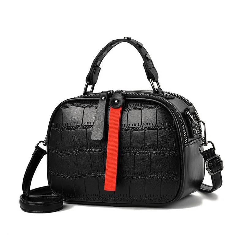 2020 New Women Bags Simple and Versatile Soft Leather Shoulder Bag Rivet Holder Small Bag PU Leather Bags High-Capacity Handbags
2020 New Women Bags Simple and Versatile Soft Leather Shoulder Bag Rivet Holder Small Bag PU Leather Bags High-Capacity Handbags