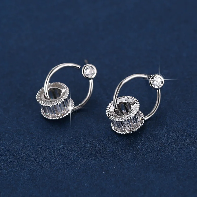 Женские круглые серьги с цирконием серебряные для банкета помолвки специально