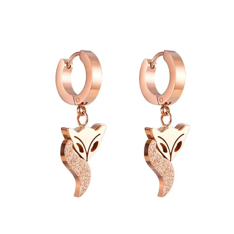 Фото Модные элегантные пикантные лиса серьги-кольца для женщин Новый Стиль Розовое