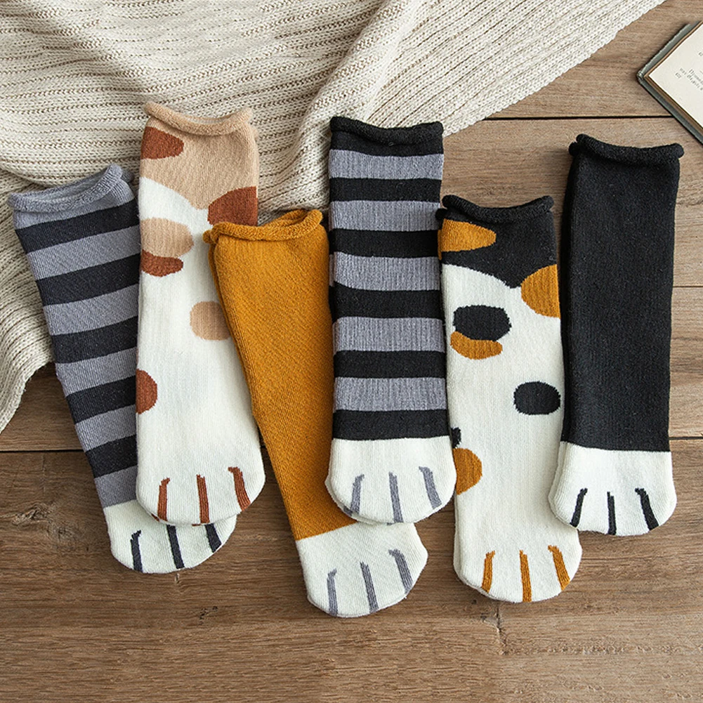 

1pair of cotton blend socks female tube socks autumn and winter cat claws cute thick warm sleeping floor sleep socks