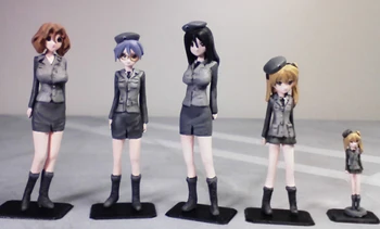 1/35 modern girl stand include 5 Resin figure Model kits Miniature gk Unassembly Unpainted
1/35 modern girl stand include 5 Resin figure Model kits Miniature gk Unassembly Unpainted