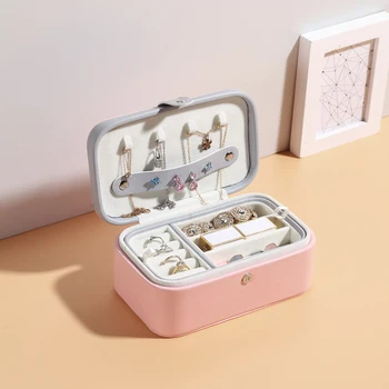 Casegrace Four-leaf Lucky Clover Pattern Storage Box Jewelry Container Case Handmade DIY Portable Jewelry Display Organizer Gift
Casegrace Four-leaf Lucky Clover Pattern Storage Box Jewelry Container Case Handmade DIY Portable Jewelry Display Organizer Gift