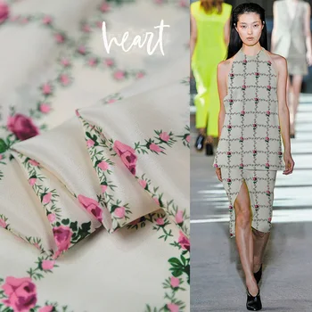 Floral and plaid print pure silk crepe de chine silk fabric natural silk fabric,SCDC1182
Floral and plaid print pure silk crepe de chine silk fabric natural silk fabric,SCDC1182