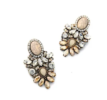 DR-28 New 2020 European and American fashion accessories simple and retro earrings for women
DR-28 New 2020 European and American fashion accessories simple and retro earrings for women