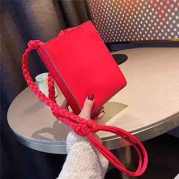 Women's Handbag 2019 Fashion New High quality Simple Women Simple Mobile Phone Bag Fashion Shoulder Messenger Bag 8.7 
Women's Handbag 2019 Fashion New High quality Simple Women Simple Mobile Phone Bag Fashion Shoulder Messenger Bag 8.7
