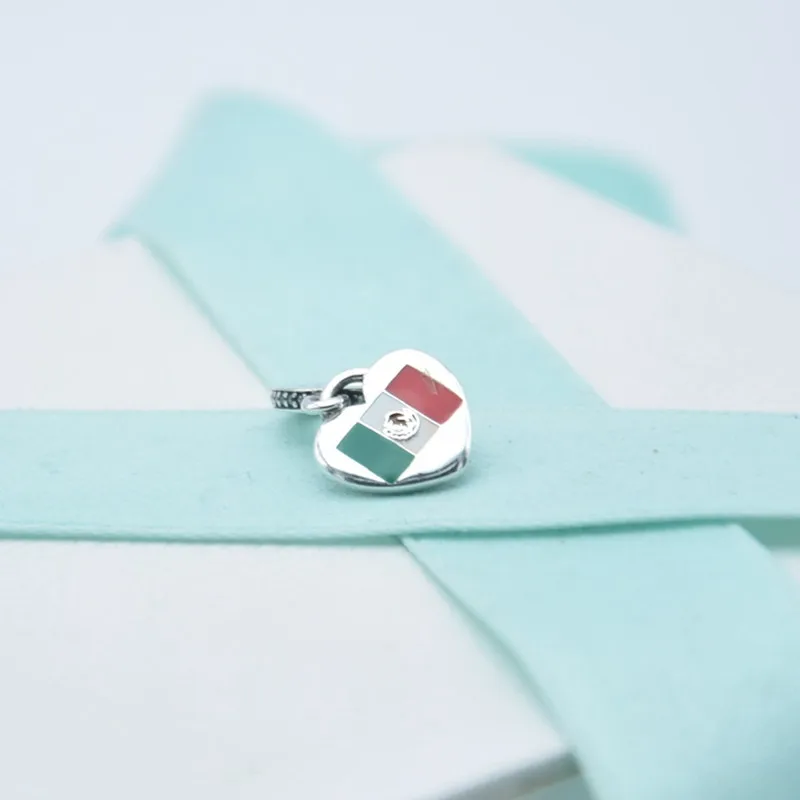 Mexico Flag Dangle Charms 925 Sterling silver heart pendant bead Fit Charm Necklace Pendant Bracelet DIY For Women Jewelry
Mexico Flag Dangle Charms 925 Sterling silver heart pendant bead Fit Charm Necklace Pendant Bracelet DIY For Women Jewelry