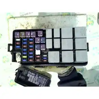 0027J200AH070116 Case Relays/Fuses Chevrolet Nubira Saloon 1.8 
0027J200AH070116 Case Relays/Fuses Chevrolet Nubira Saloon 1.8