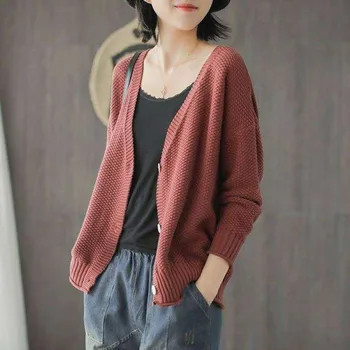 Women Knitted Solid Color Cardigan Coat Autumn Winter Casual V-Neck Long Sleeve Crochet Knit Sweater Coat Female Coat 
Women Knitted Solid Color Cardigan Coat Autumn Winter Casual V-Neck Long Sleeve Crochet Knit Sweater Coat Female Coat