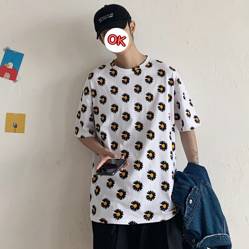 2020 Mens Graphic T Shirts with Flowers Summer Loose Fit Top Tees for Men Oversized Cotton Shirts Japanese Harajuku Streetwear
2020 Mens Graphic T Shirts with Flowers Summer Loose Fit Top Tees for Men Oversized Cotton Shirts Japanese Harajuku Streetwear