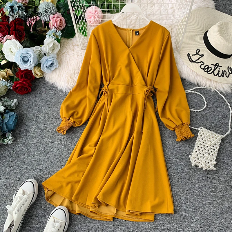 YornMona Elegant V Neck Drawstring Short Dress Women 2019 Autumn High Waist Long Sleeve A Line Dresses Ladies Vintage Dresses
YornMona Elegant V Neck Drawstring Short Dress Women 2019 Autumn High Waist Long Sleeve A Line Dresses Ladies Vintage Dresses