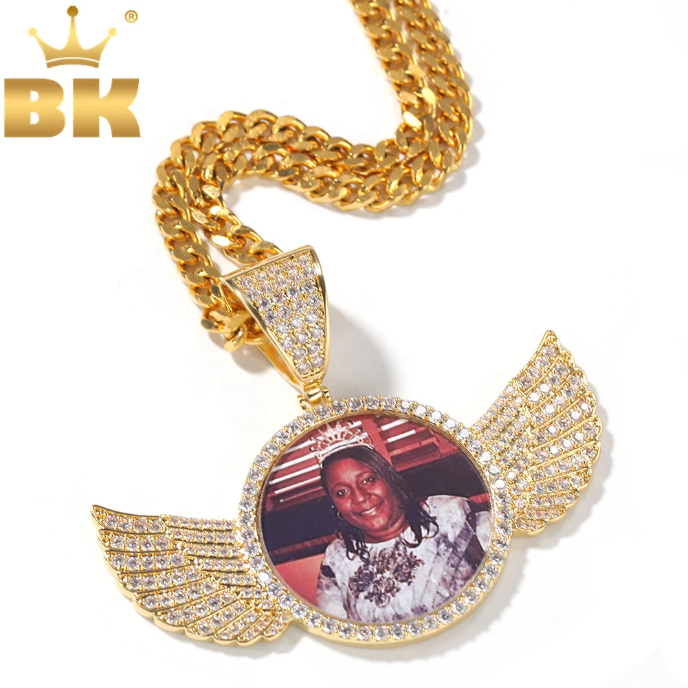 

THE BLING KING Cubic Zirconia Made Photo Pendant Necklace Soild Back Full Iced Out Wing Round Tag Hiphop Jewelry Gifts