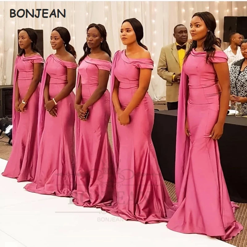 2021 One Shoulder Bridesmaid Dresses Mermaid South African Lace Up Back Floor-Length Black Gilrs Bridesmaid Dress
2021 One Shoulder Bridesmaid Dresses Mermaid South African Lace Up Back Floor-Length Black Gilrs Bridesmaid Dress