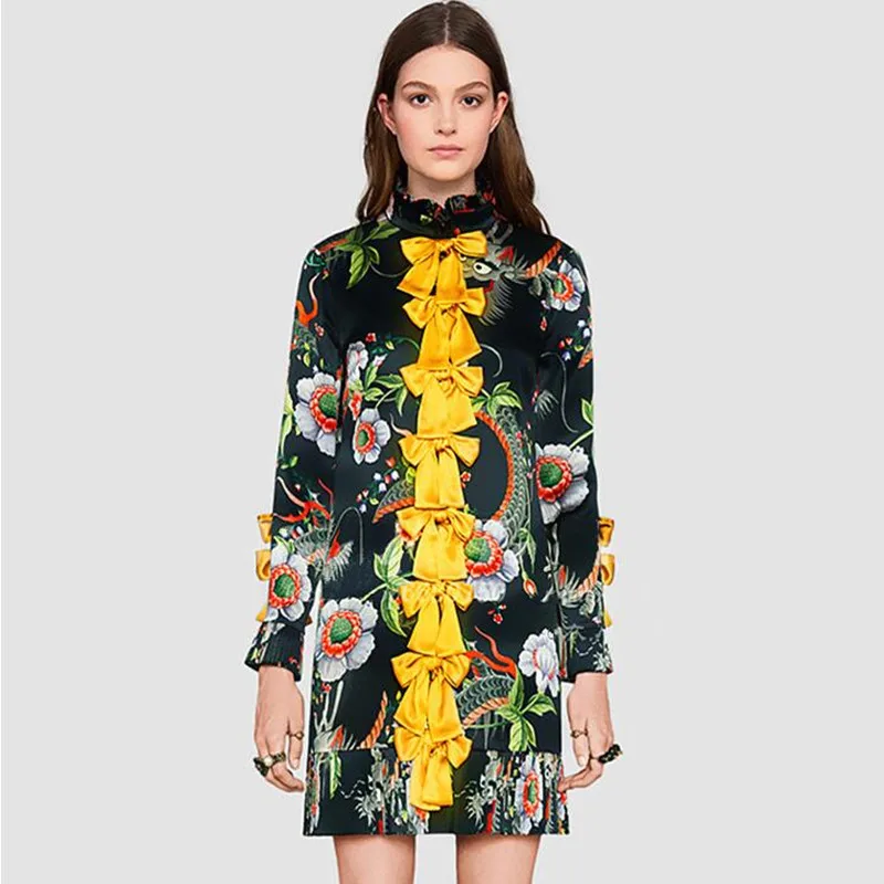 2019 New Arrival Autumn Dragon Floral Print Bow Designer High Quality Fashion Runway Designer Mini Pleated Dresses Plus Size 3XL
2019 New Arrival Autumn Dragon Floral Print Bow Designer High Quality Fashion Runway Designer Mini Pleated Dresses Plus Size 3XL