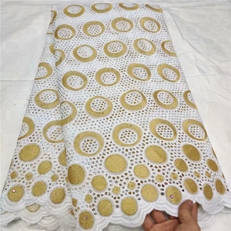 African Lace Fabric High Quality Nigerian Pure cotton Embroidery with Rhinestone French Net Lace Fabric for Women 5yards tissu
African Lace Fabric High Quality Nigerian Pure cotton Embroidery with Rhinestone French Net Lace Fabric for Women 5yards tissu