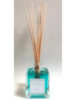 Airfreshener mikado 100ml. Fragrance COTTON being a very fresh aroma. Making Spanish. Botle CRYSTAL cuadrad
Airfreshener mikado 100ml. Fragrance COTTON being a very fresh aroma. Making Spanish. Botle CRYSTAL cuadrad