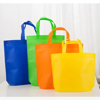 1Pc Environmental Shopping Bag Reusable Foldable Nonwoven Tote Bag Grocery Storage Handbag
1Pc Environmental Shopping Bag Reusable Foldable Nonwoven Tote Bag Grocery Storage Handbag