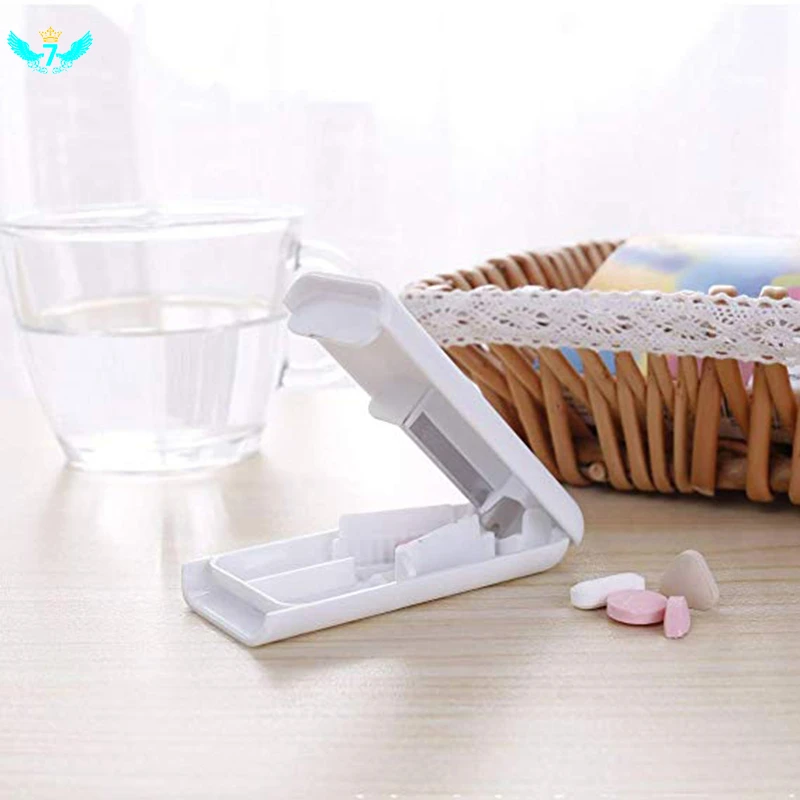 Pill Divide Cutter Splitter Medicine Storage Container Tablet Pill Box Splitters Cut Slicer Home Portable Pill Cases Dispenser
Pill Divide Cutter Splitter Medicine Storage Container Tablet Pill Box Splitters Cut Slicer Home Portable Pill Cases Dispenser
