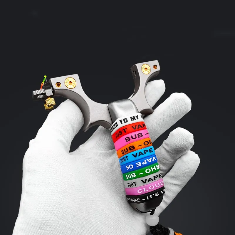 2020 New Titanium alloy Slingshot High Precision Outdoor Hunting Catapult with Flat Rubber Band Outdoor Game Sling Shot Set
2020 New Titanium alloy Slingshot High Precision Outdoor Hunting Catapult with Flat Rubber Band Outdoor Game Sling Shot Set