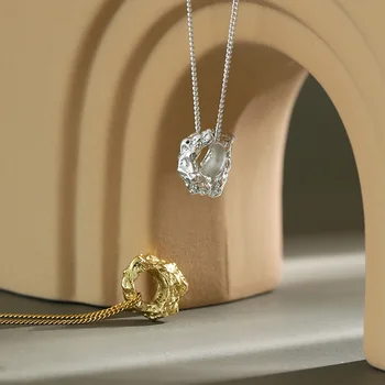 1pc Authentic 925 Sterling silver Molten Ridge Rock line Geometric Circle Pendant necklace Punk FINE jewelry tlX870
1pc Authentic 925 Sterling silver Molten Ridge Rock line Geometric Circle Pendant necklace Punk FINE jewelry tlX870