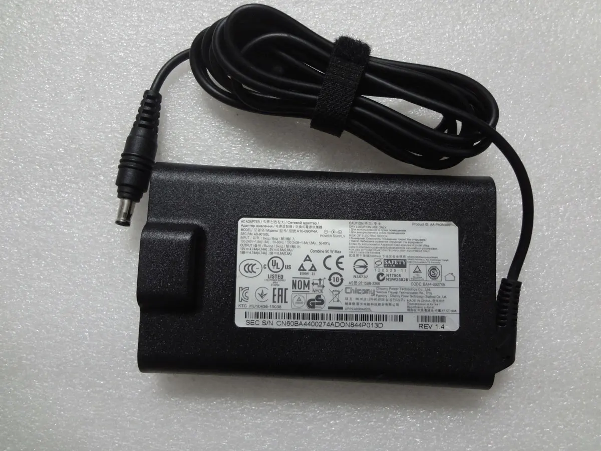 NEW Slim 19V 4.74A 90W A10-090P4A PA-1900-98 AD-9019SL 5.5mm*3.0mm For Samsung Notebook 7 Spin NP740U3L-L02US Original Puryuan
NEW Slim 19V 4.74A 90W A10-090P4A PA-1900-98 AD-9019SL 5.5mm*3.0mm For Samsung Notebook 7 Spin NP740U3L-L02US Original Puryuan